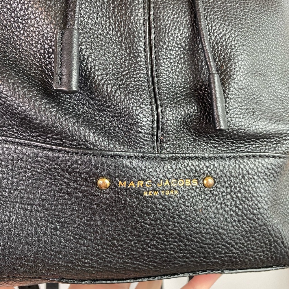 Marc Jacobs Black Leather Drawstring Backpack - Picture 3 of 12